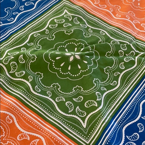 Red Blue Orange & Green Paisley Bandana Tablecloth - Picture 5 of 6